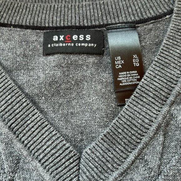 👛 (ANY 2/$20) CLAIRBORNE Axcess Gray Vest Argyl Motif XL - Picture 3 of 5